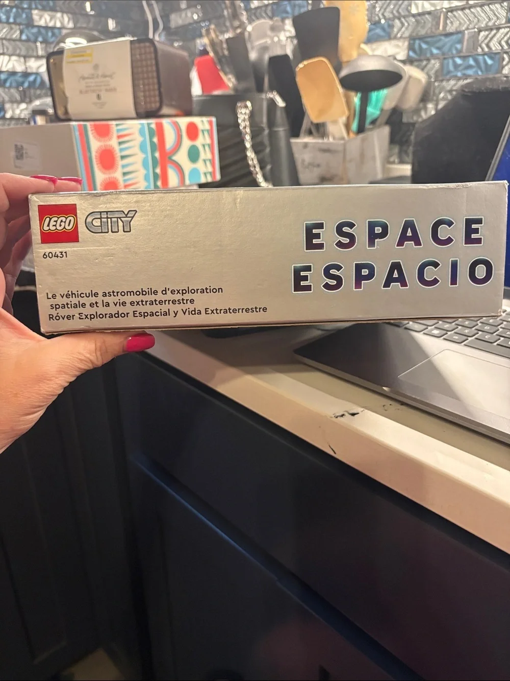 Lego build space